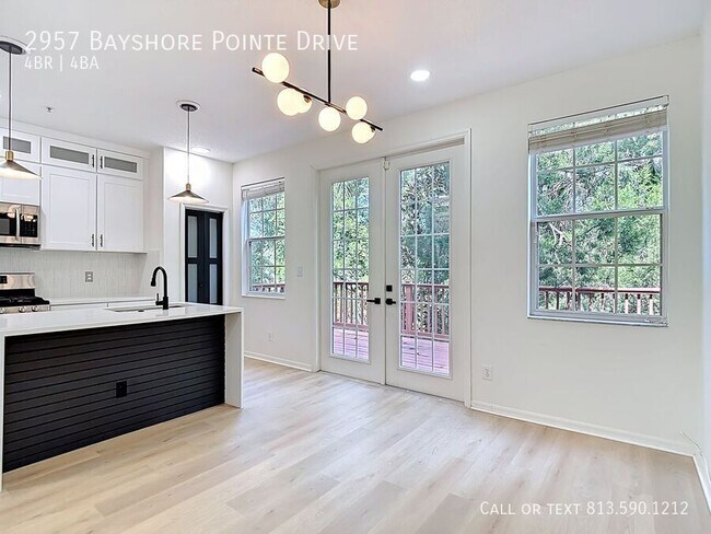 Building Photo - 2957 Bayshore Pointe Dr