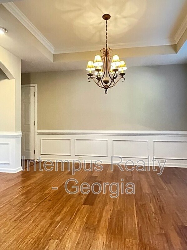 Building Photo - 585 Gran Heritage Way