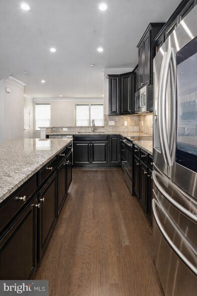 Building Photo - 410 Blue Welsh St