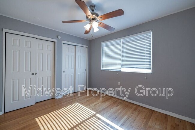 Building Photo - 2507 S Big Bend Blvd