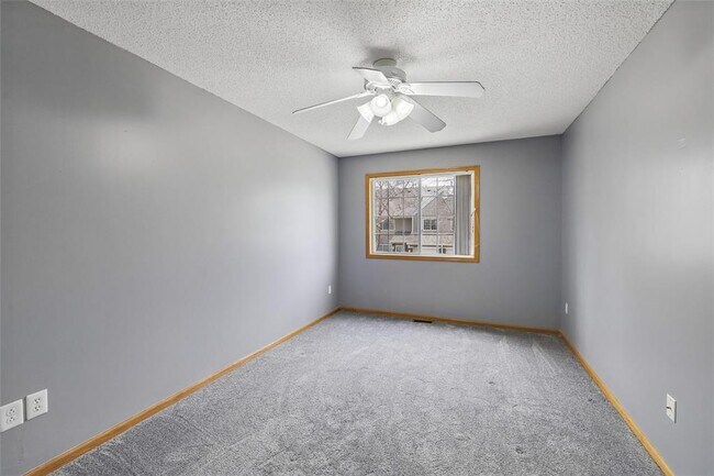 Building Photo - 6855 Woodland Ave