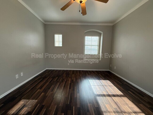Building Photo - 35828 N Zachary Rd