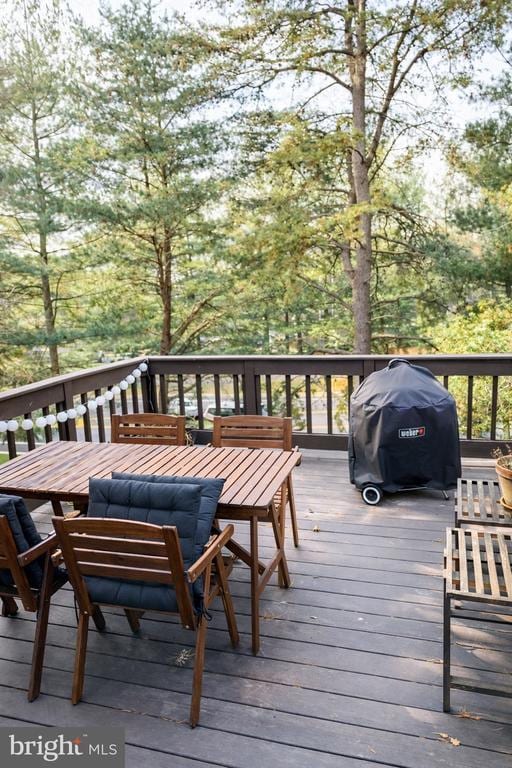 Building Photo - 1704 Quietree Dr