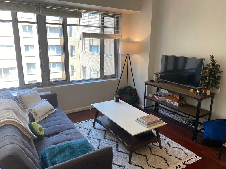 Primary Photo - 1711 Massachusetts Ave NW