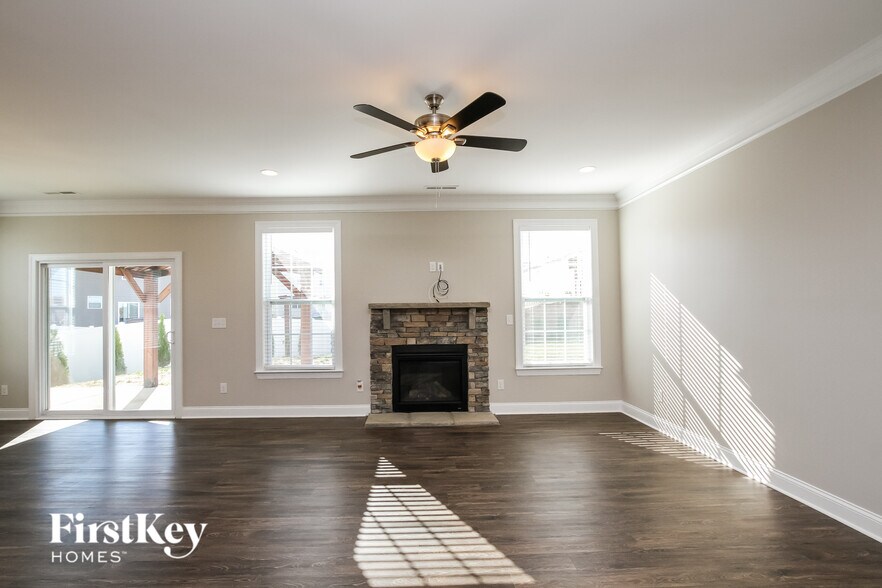 Building Photo - 131 Yellow Birch Loop
