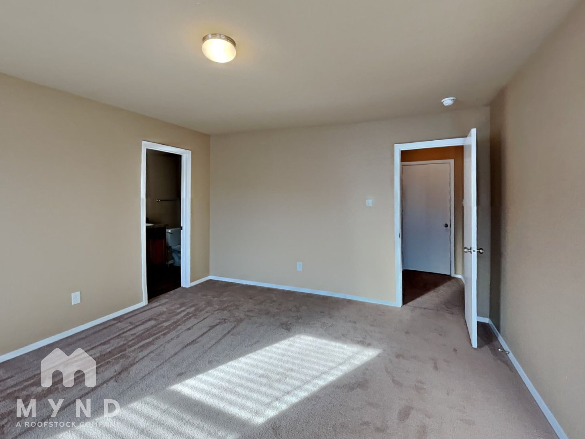 Building Photo - 7009 Pearl Vly Cv