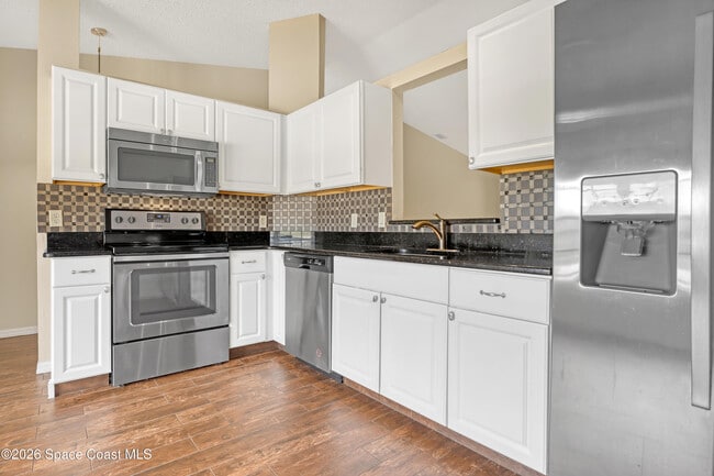 Building Photo - 416 Osmosis Dr