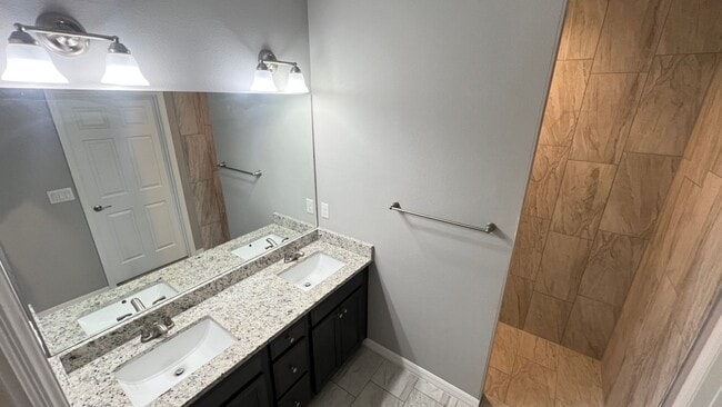 Building Photo - GORGEOUS Bedroom, 2 Bathroom Home in Palm Bay!!