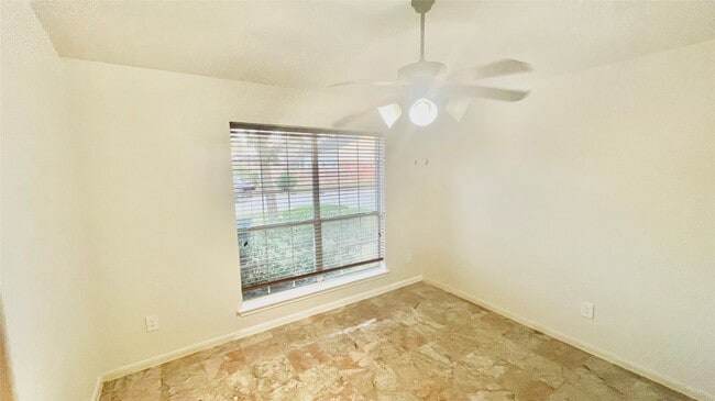 Building Photo - 18311 Melissa Springs Dr