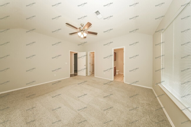 Building Photo - 3417 Shona Way