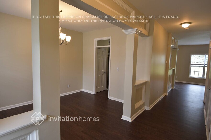 Building Photo - 708 Latitude Way