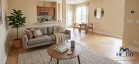 Building Photo - 1037