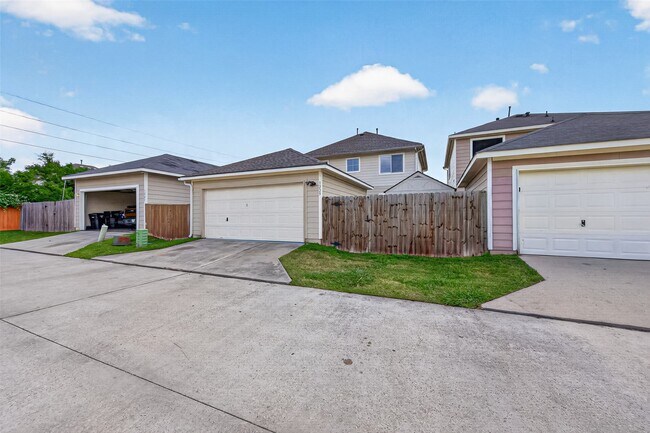 Building Photo - 1229 Verde Trails Dr