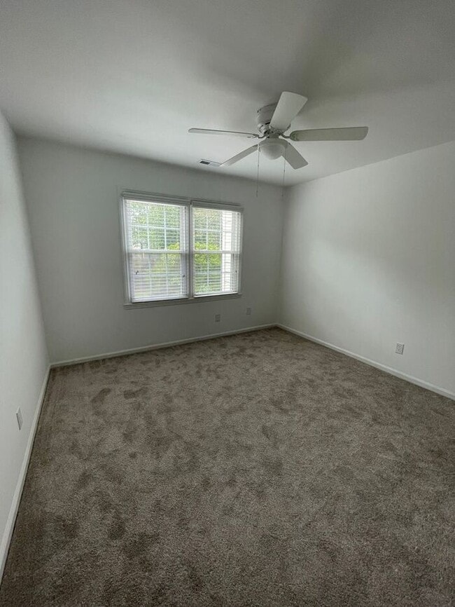 Building Photo - Coming Soon!!! Beautiful newly renovated townhome, Governors Square in Charlotte!