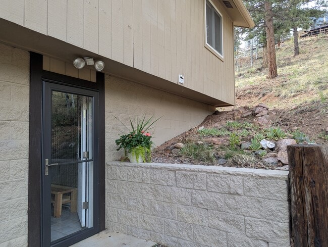 Building Photo - 11669 S Upper Ranch Dr