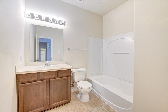 Building Photo - 5007 Jade Cove Ct