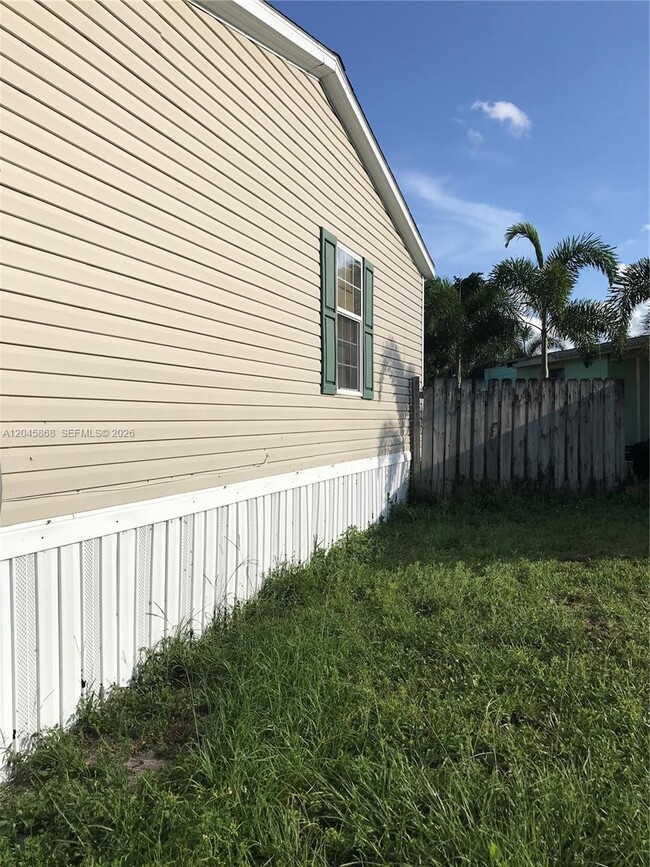 Building Photo - 11864 Atlantic Cir