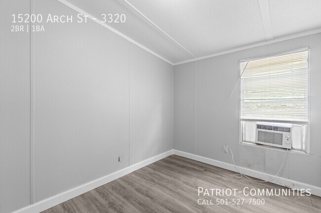 Building Photo - 15200 Arch St