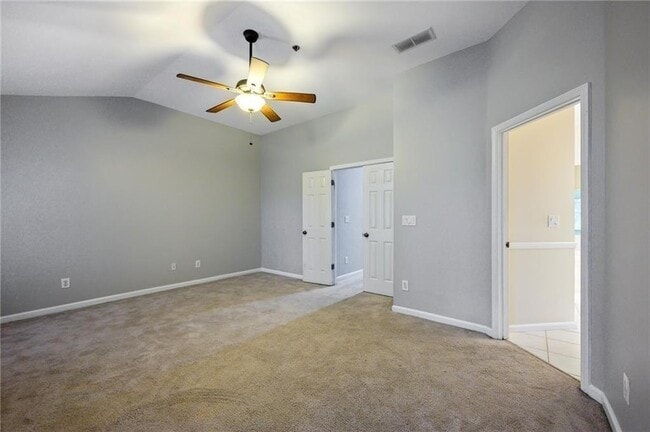 Building Photo - 600 Vinings Estates Dr SE