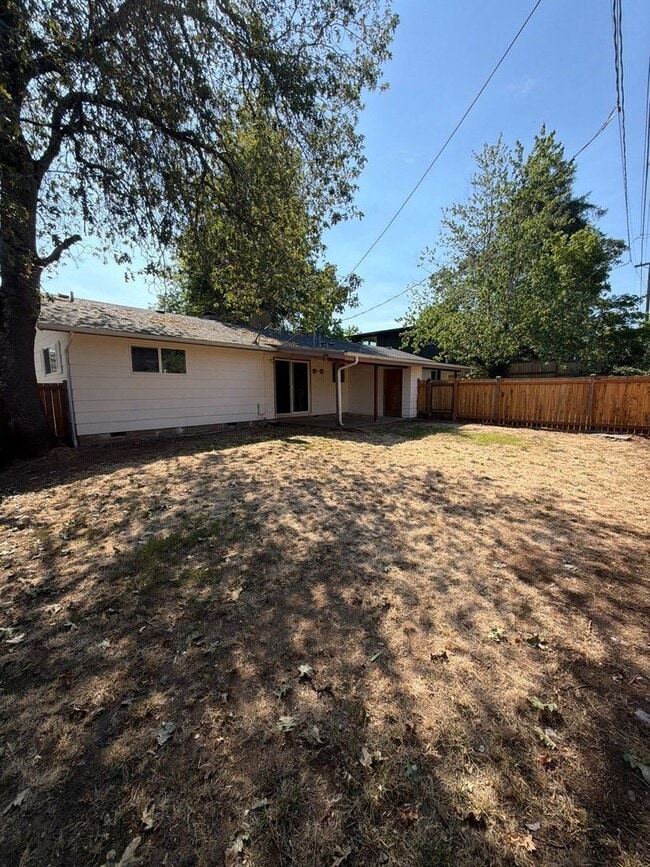 Building Photo - 2610 Taylor St