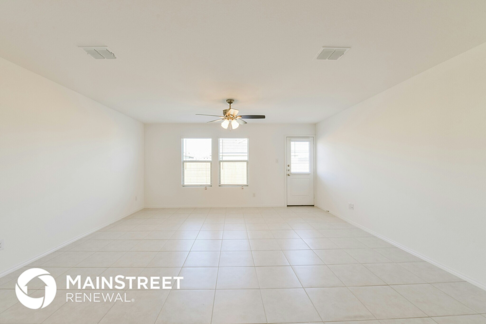 Building Photo - 340 Dry Cyn Wy