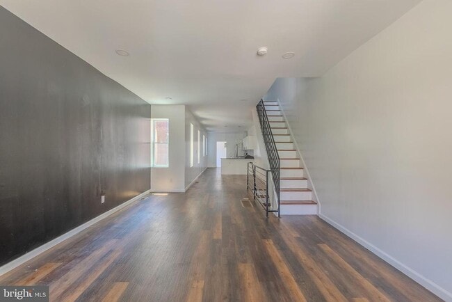 Building Photo - 5512 Locust St