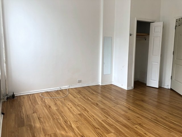 Building Photo - 335 E 116th St