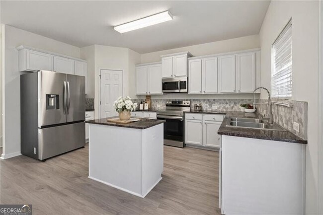 Building Photo - 1805 Liberty Pkwy NW