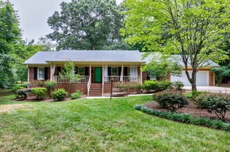 Building Photo - 6208 Bent Fork Cir