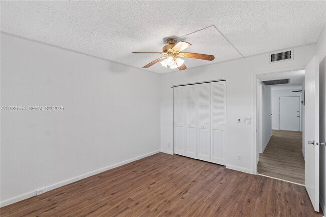 Building Photo - 301 SW 135th Ave