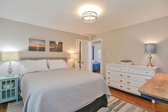 Building Photo - Winter Rental: Ryal Side in Beverly (Utilities Included)