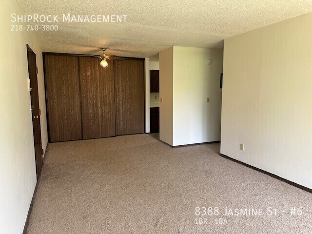 Building Photo - 8388 Jasmine St