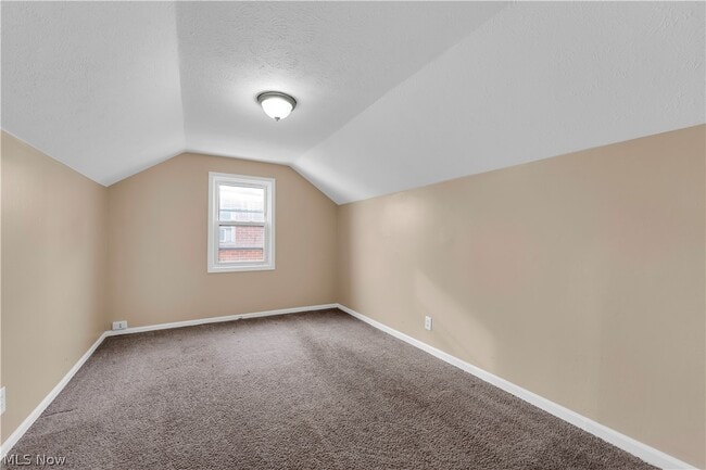 Building Photo - 9405 Bohning Dr