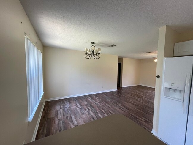 Building Photo - 1228 Ego Dr