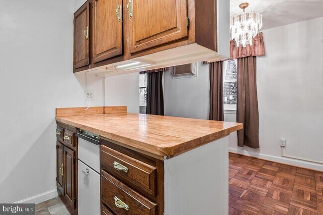 Building Photo - 121 Anacostia Ave NE