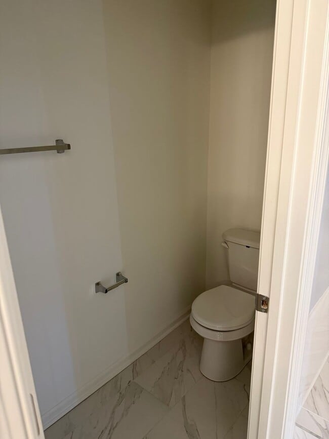 Building Photo - Darley Green townhome - 3 bedroom, 2.5 bathroom with 1 car garage - NEW CASTLE COUNTY WORKFORCE H...