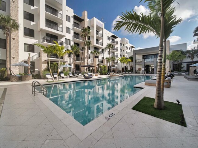 Building Photo - 8450 NW 102nd Ave