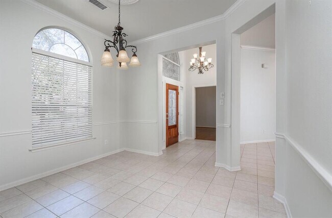 Building Photo - 22 Westwinds Cir