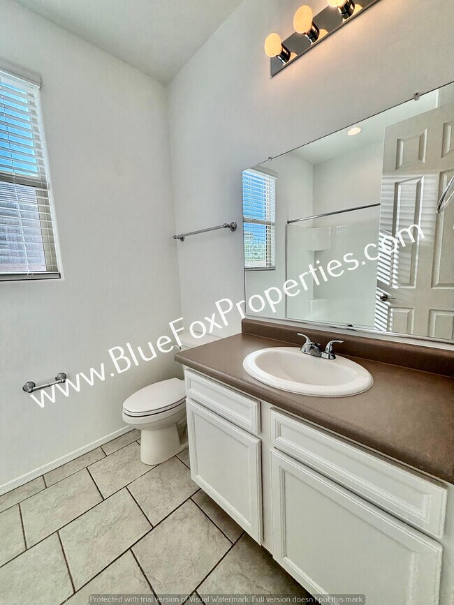 Building Photo - 21479 E Treasure Rd