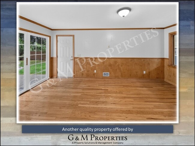 Building Photo - Rarely Available 3-Bedroom Home Rental - West Irondequoit Schools!