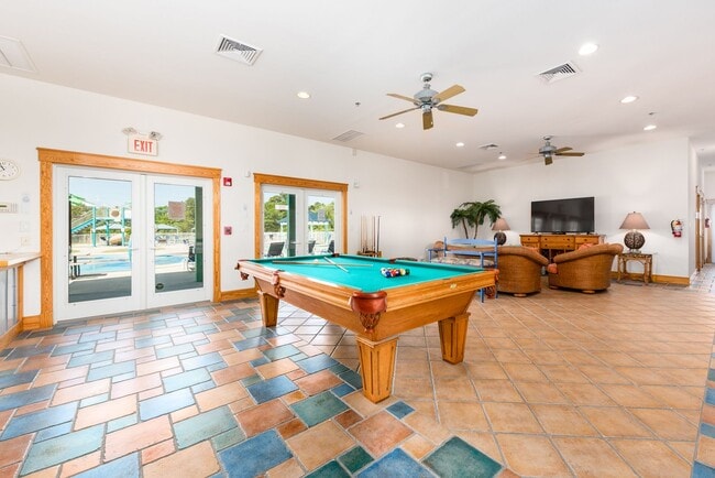 Building Photo - Outer Banks 3 Bedroom Year Round Rental