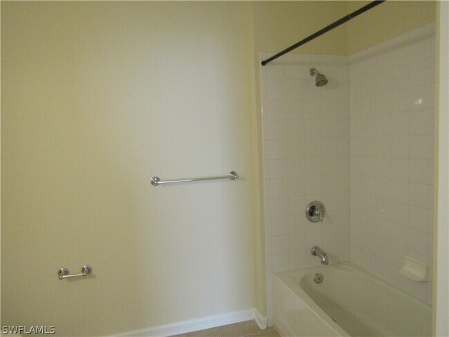 Building Photo - 4114 Breakview Dr