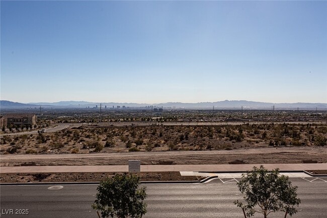 Building Photo - 1474 Whistling Kite St