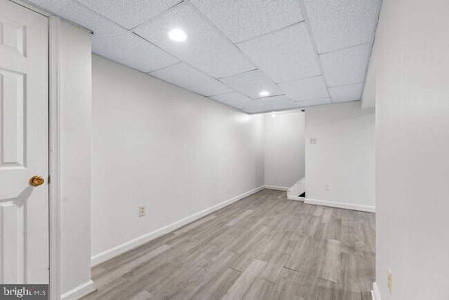 Building Photo - 10304 Nightmist Ct