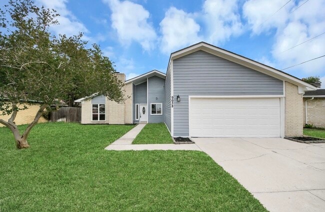 Building Photo - 9638 Ravensworth Dr