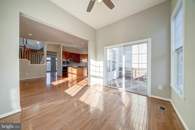 Building Photo - 42029 Bushclover Terrace