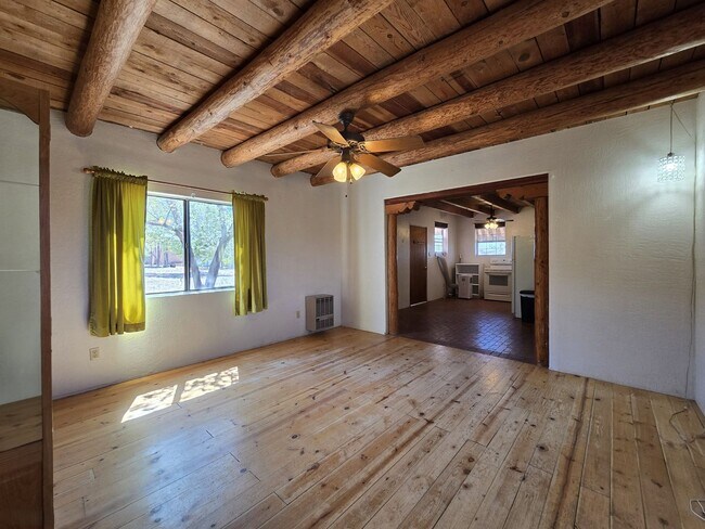 Building Photo - 27633 W Frontage Rd