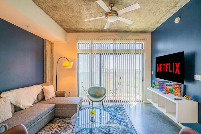 Building Photo - 915 N 4th St