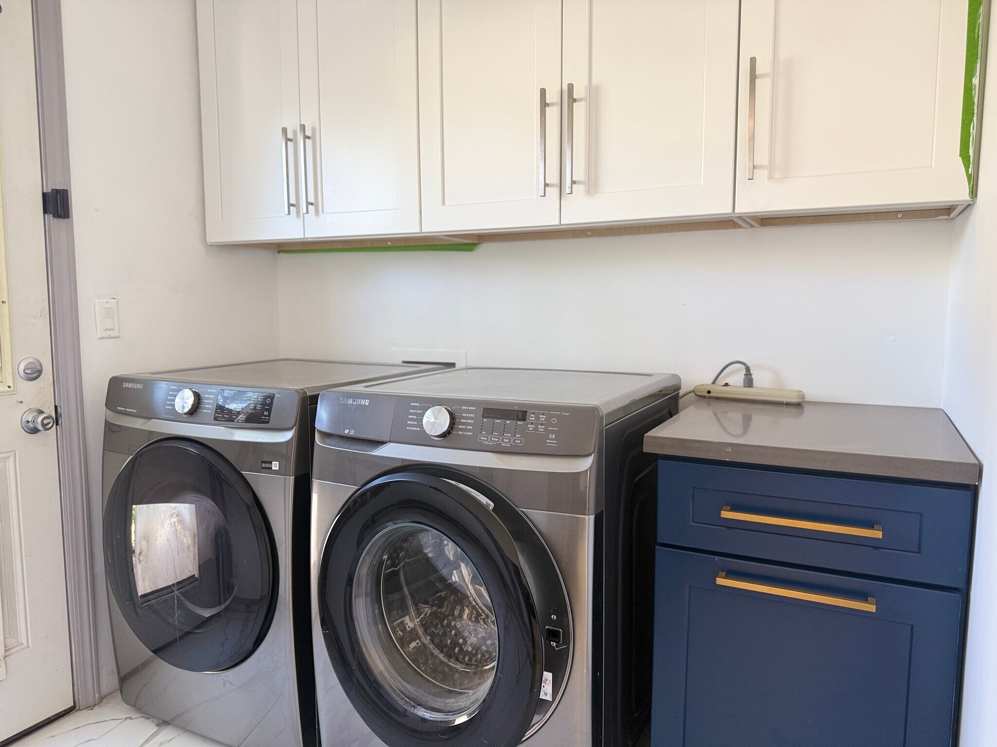 Building Photo - 6910 Laramie Ave