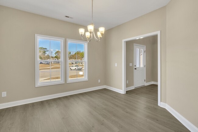 Building Photo - 909 Marshview Ct